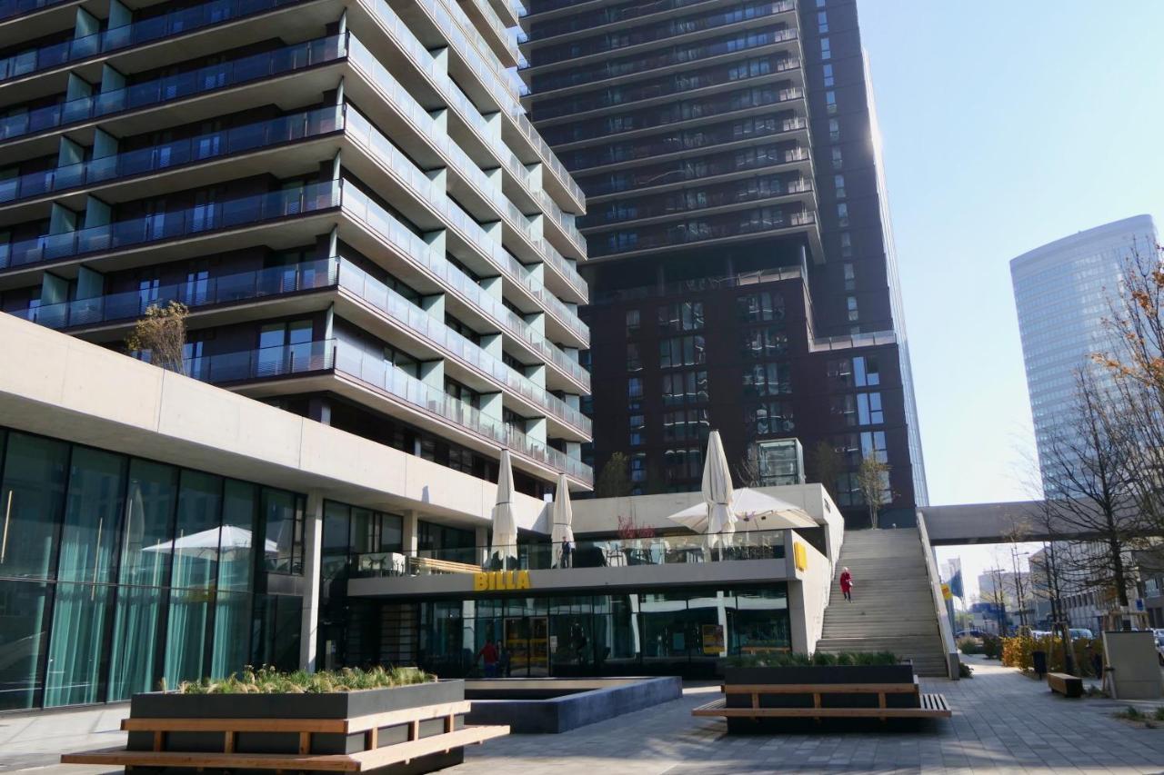 New Luxury Apartment Overlooking Vienna Esterno foto